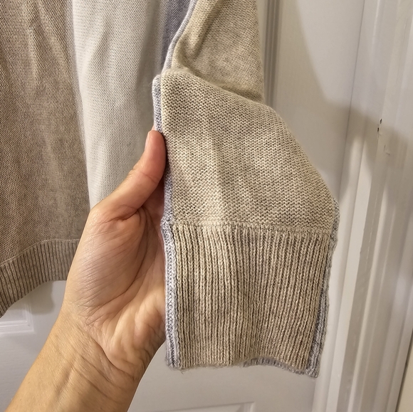 NWT | SOFT | Reitmans High Neck Sweater | Size Medium - Picture 4 of 8